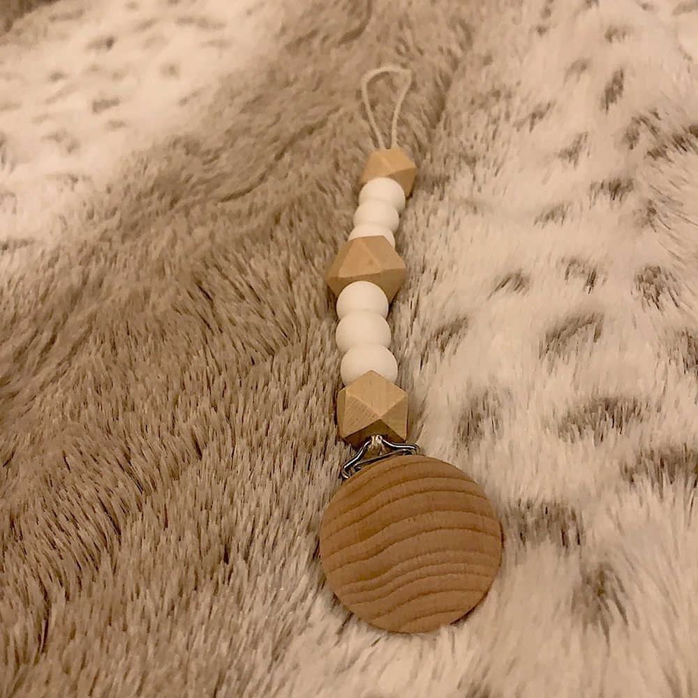 Silicone Beaded Pacifier Clip